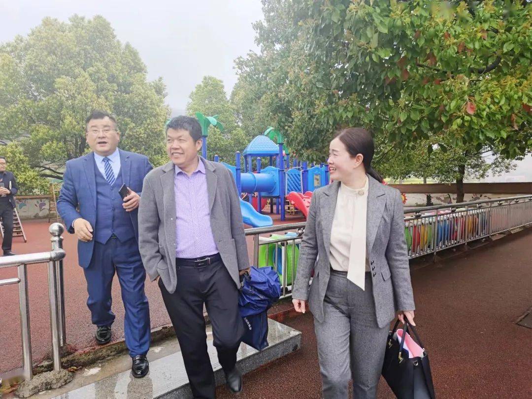 让思政文化引领班级发展——夏丽娟名班主任工作室送教送培到车坊小学