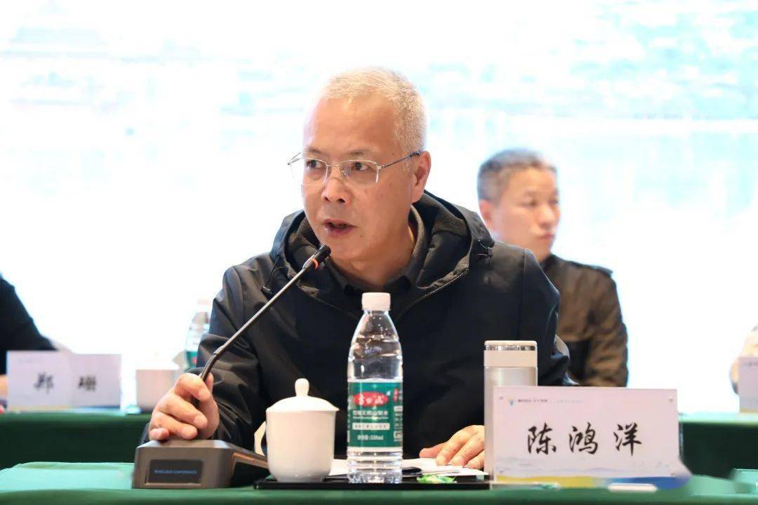 经省教育后勤基建协会二届一次理事会会议选举,省教育发展中心汪国辉