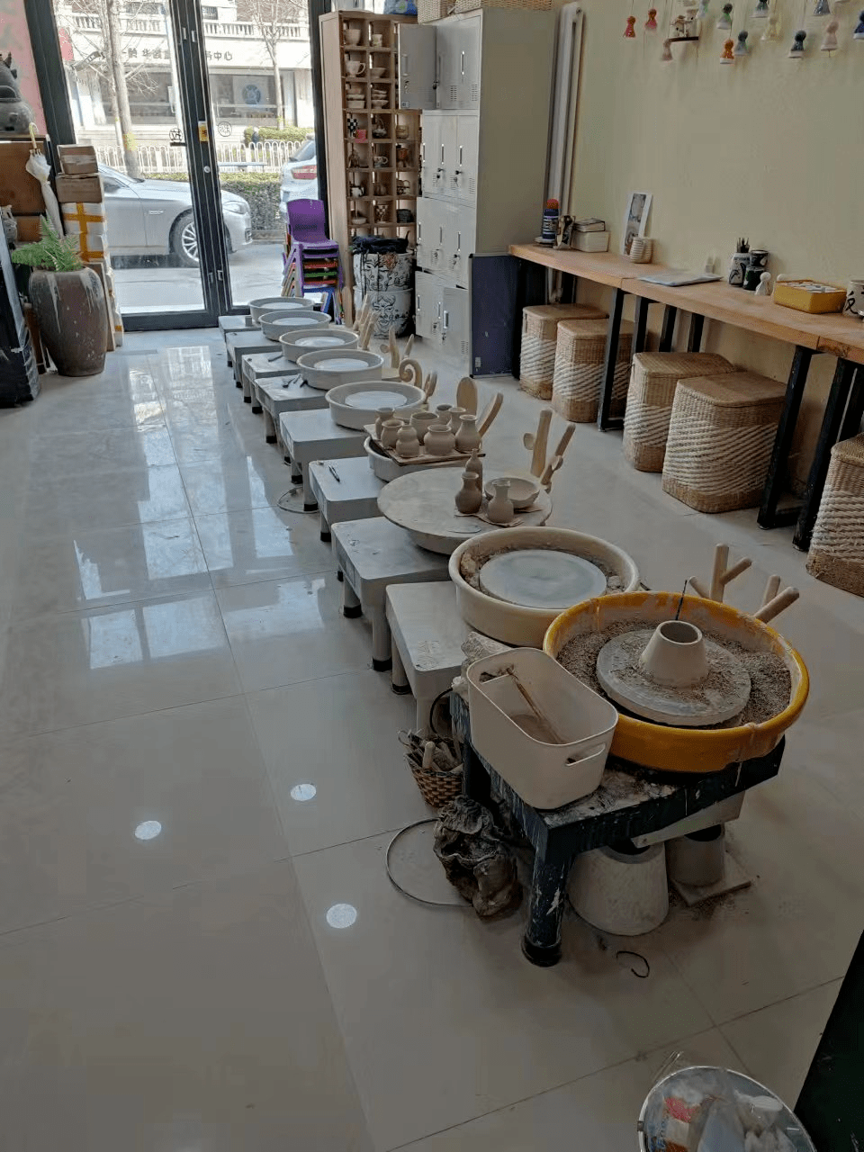 (果园)陶器陶艺diy工作室 | 158元抢亲子陶艺拉坯套餐!