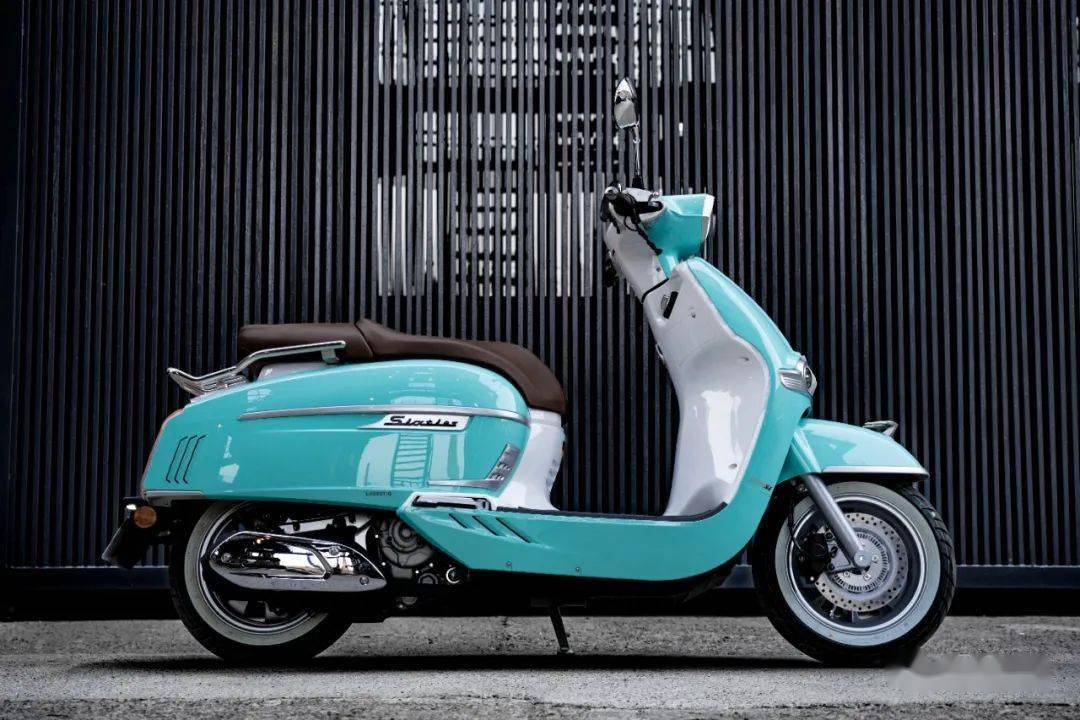 复古踏板新选择,试驾维多利亚sixties 250si hpe高功率版丨把玩_搜狐