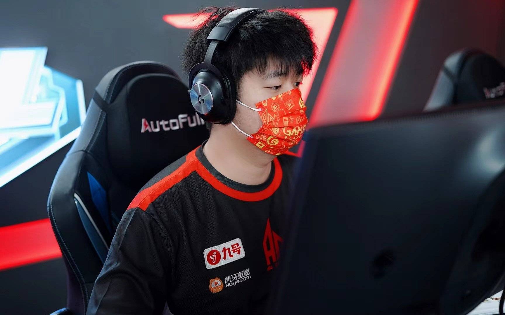 俱乐部供图cfpl(穿越火线职业赛事)s9赛季帮助队伍保级成功,张晔(id