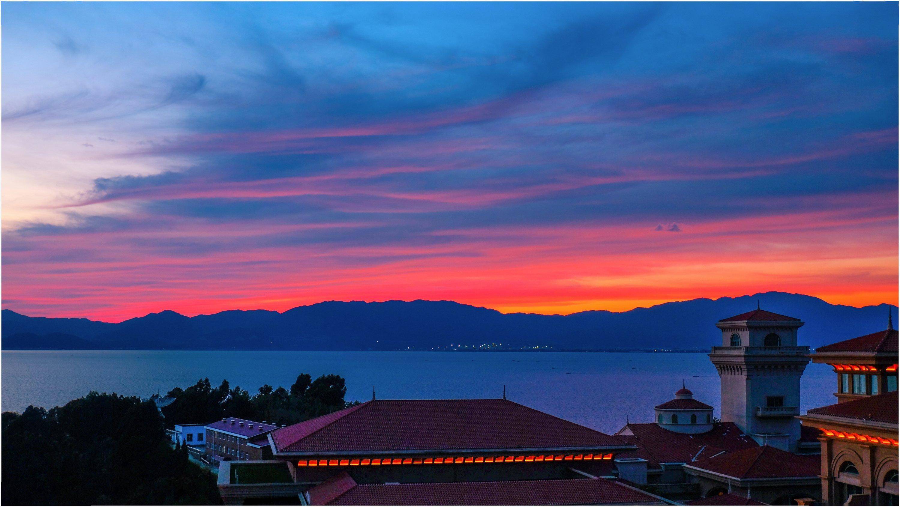 历尽千帆,归来依然旗舰 | 玉溪抚仙湖希尔顿酒店