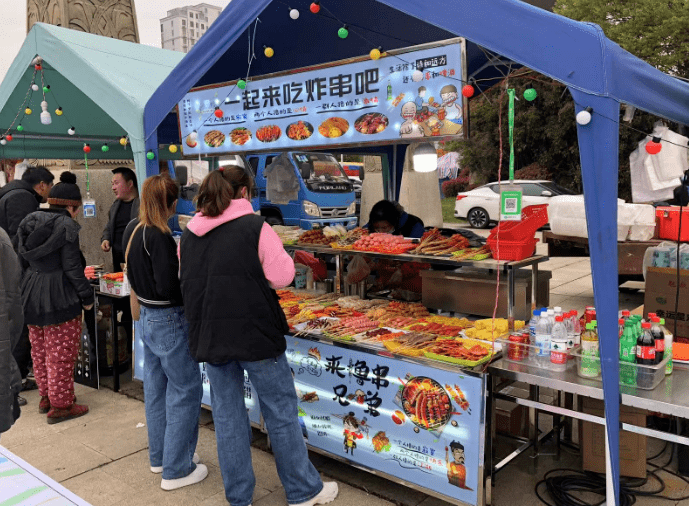 夜市新玩法| 网红夜游市集 越夜越精彩