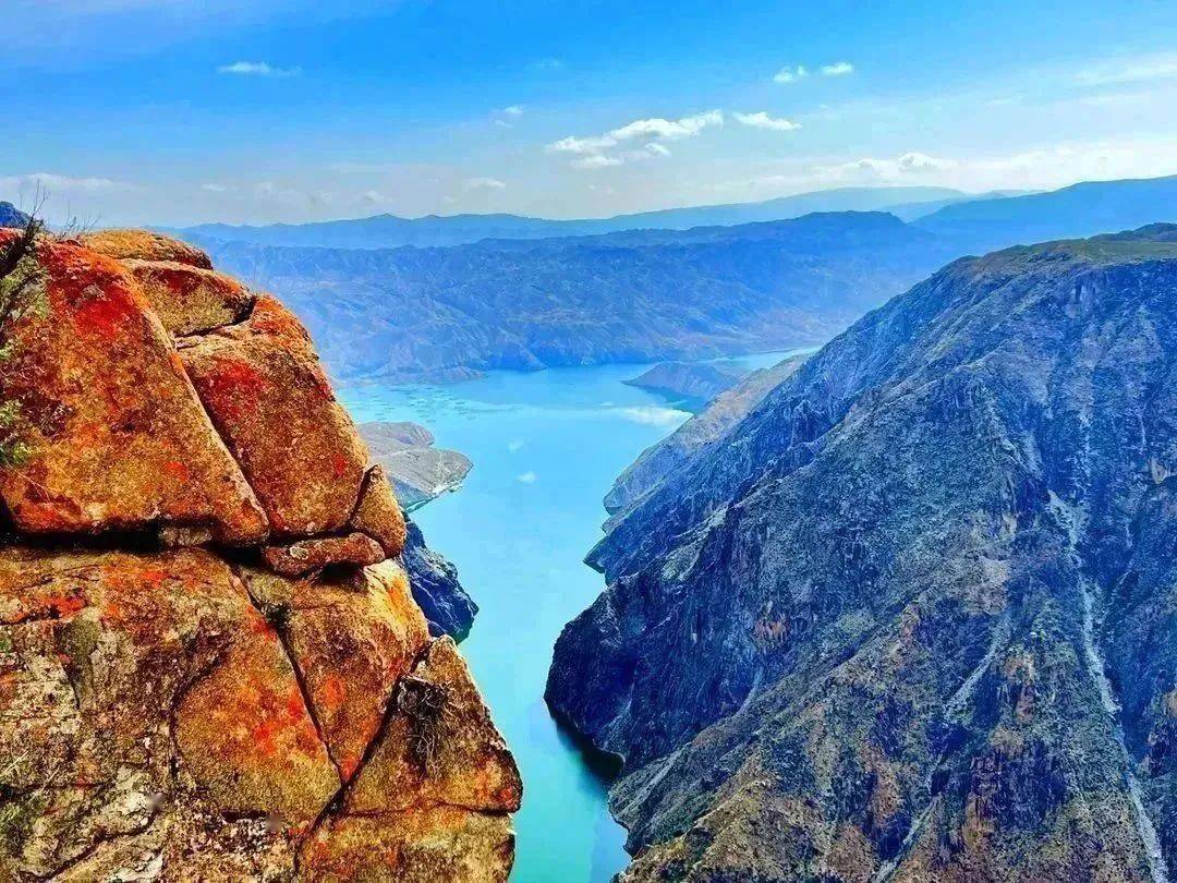 四月一日开园~据西宁不到2小时车程._龙羊峡_羊湖_黄河