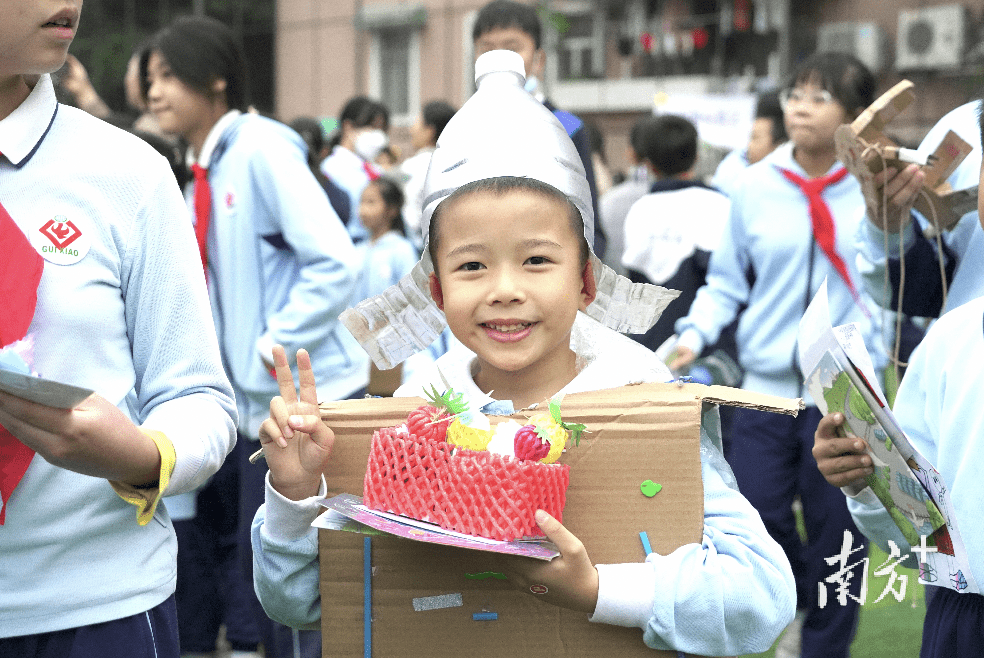 学生环卫常识大比拼，越秀垃圾分类“最美光景线”表态