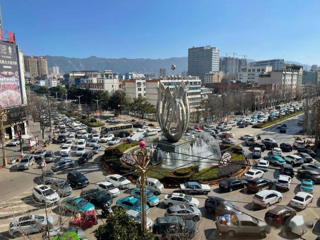 01宣威市辖区清明节期间交通流预判(一)交通高峰研判:预计4月4日下午