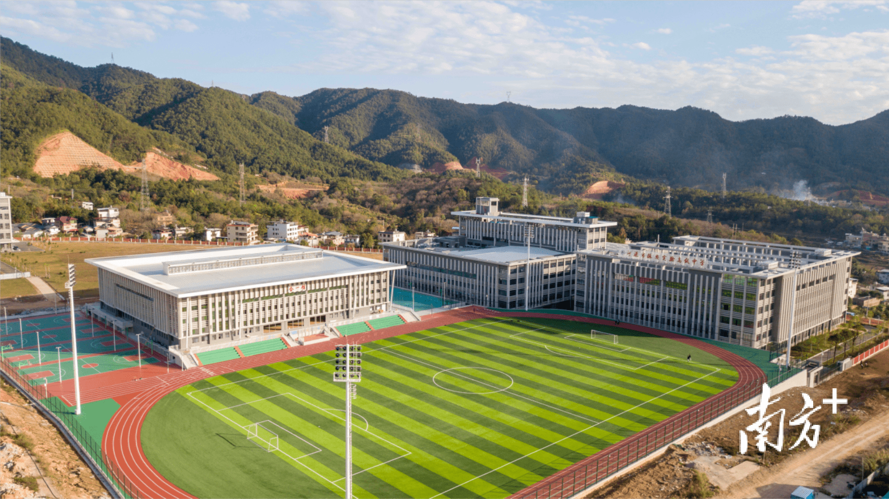 河源市振安实验高级中学:力争打造"河源品牌,湾区一流,全国知名"学校