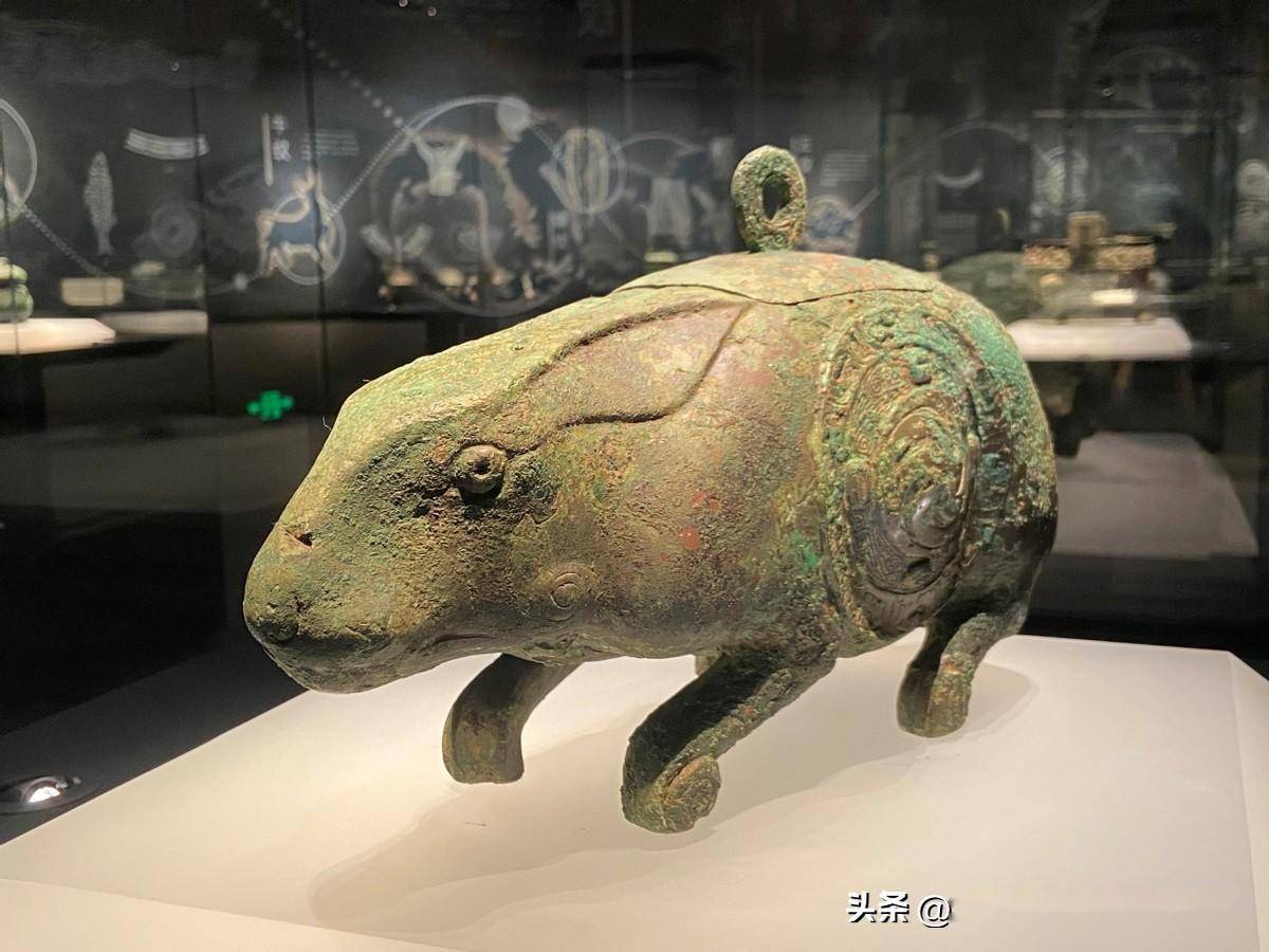 山西青铜器博物馆:惟妙惟肖青铜动物