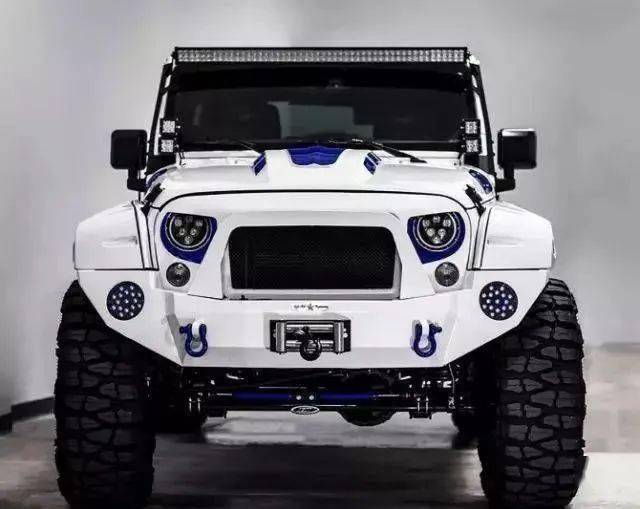 能文能武的硬汉车,白色jeep牧马人爆改!_搜狐汽车_搜狐网