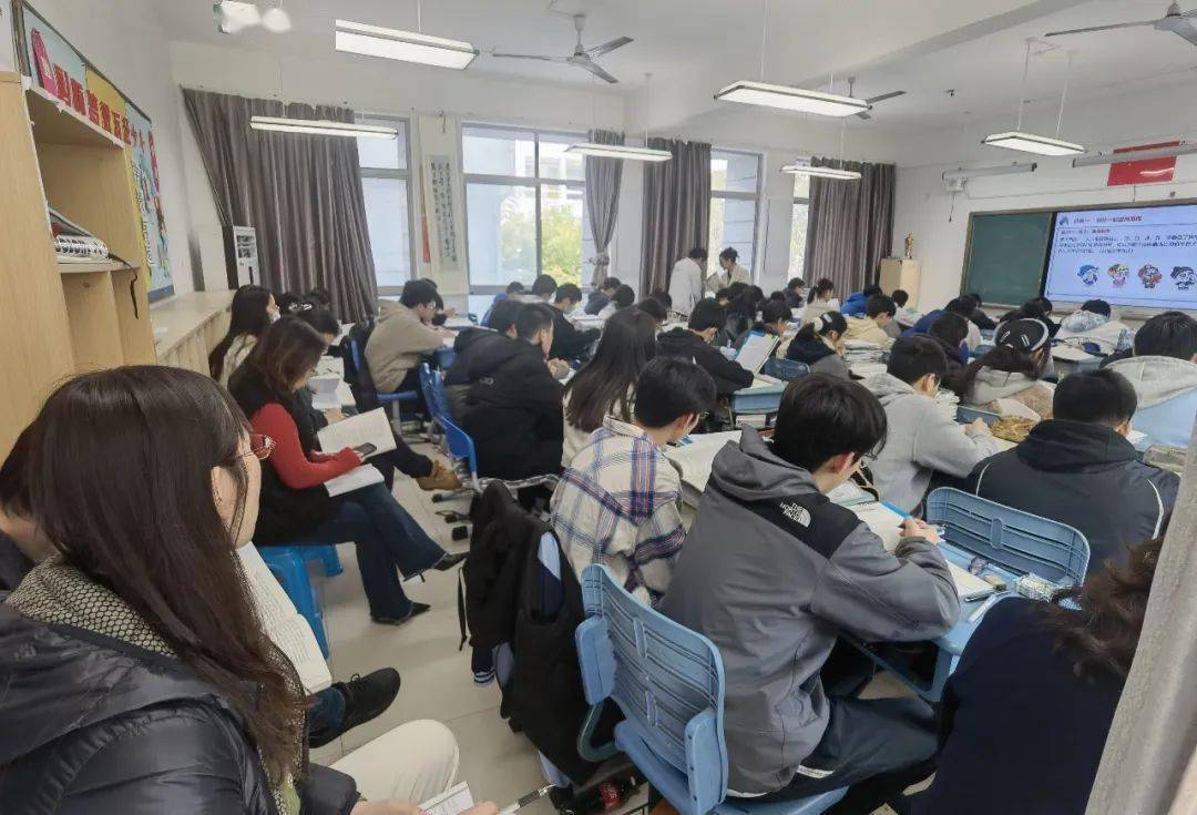  王雅婷语文教学设计 __中学语文经典课例