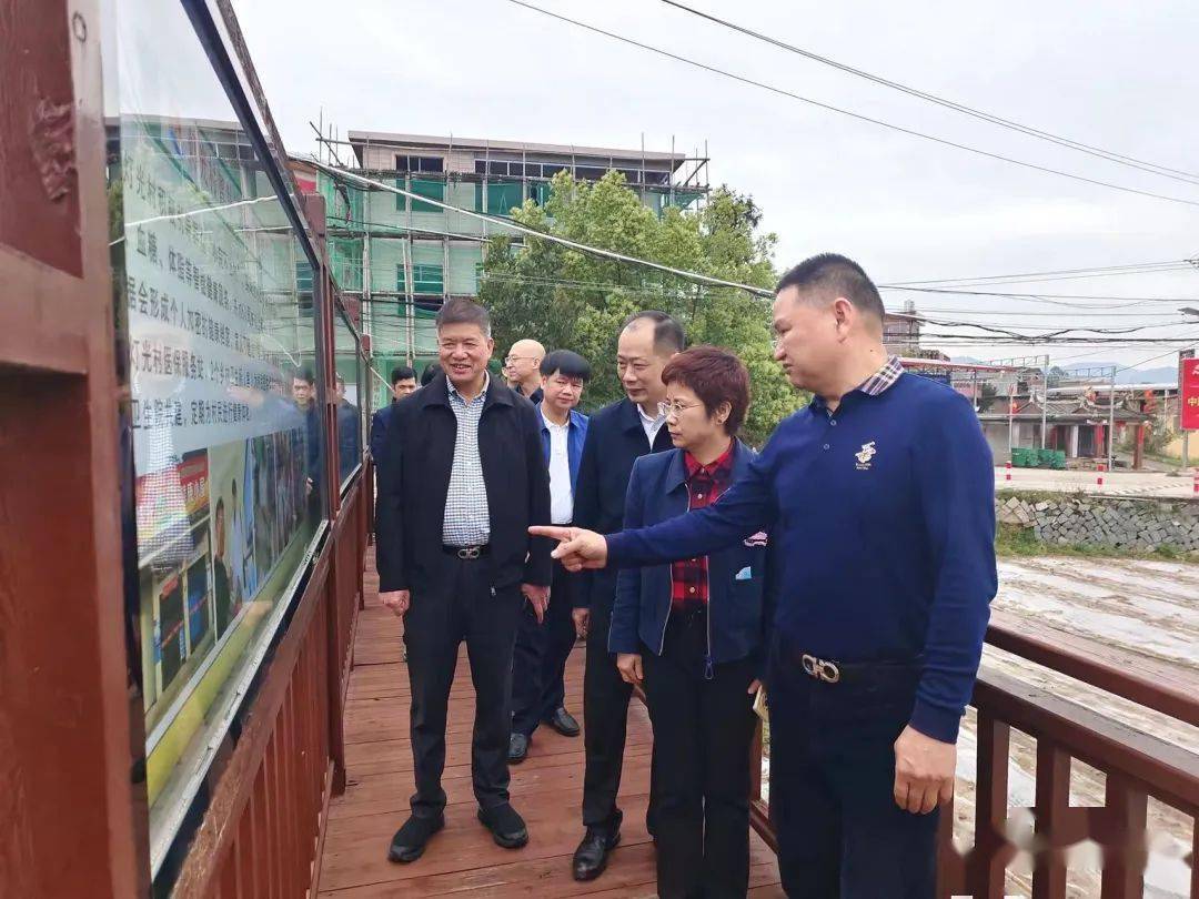 市未保委主任苏耿聪,泉州市民政局党组成员,副局长李玉霜,南安市领导