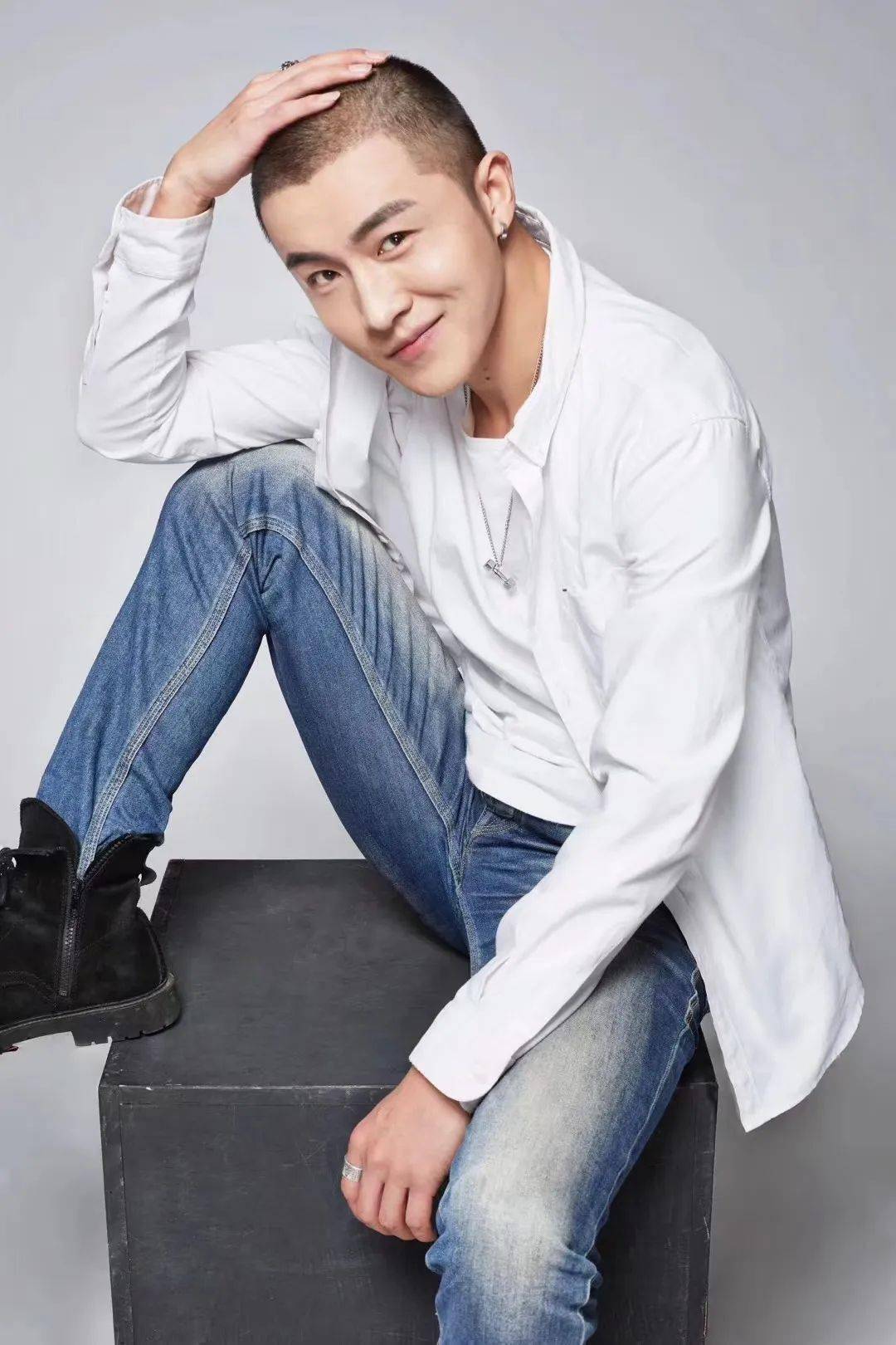 蛰伏淬炼后,演员"白云峰"已就位_经历_表演_开心