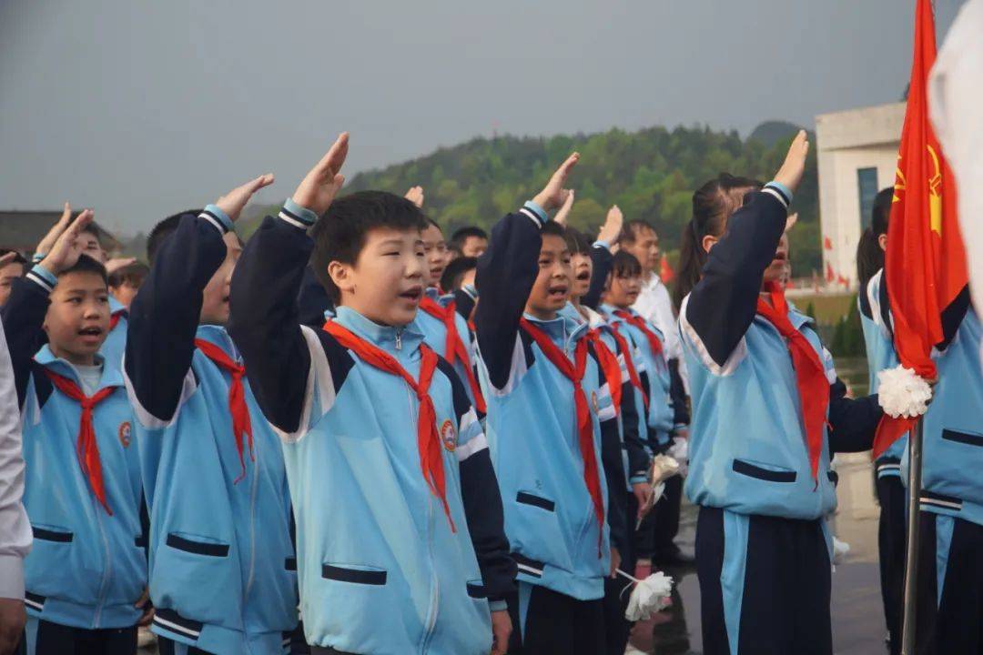 逾越千里！烈士后代赴灌阳祭英烈