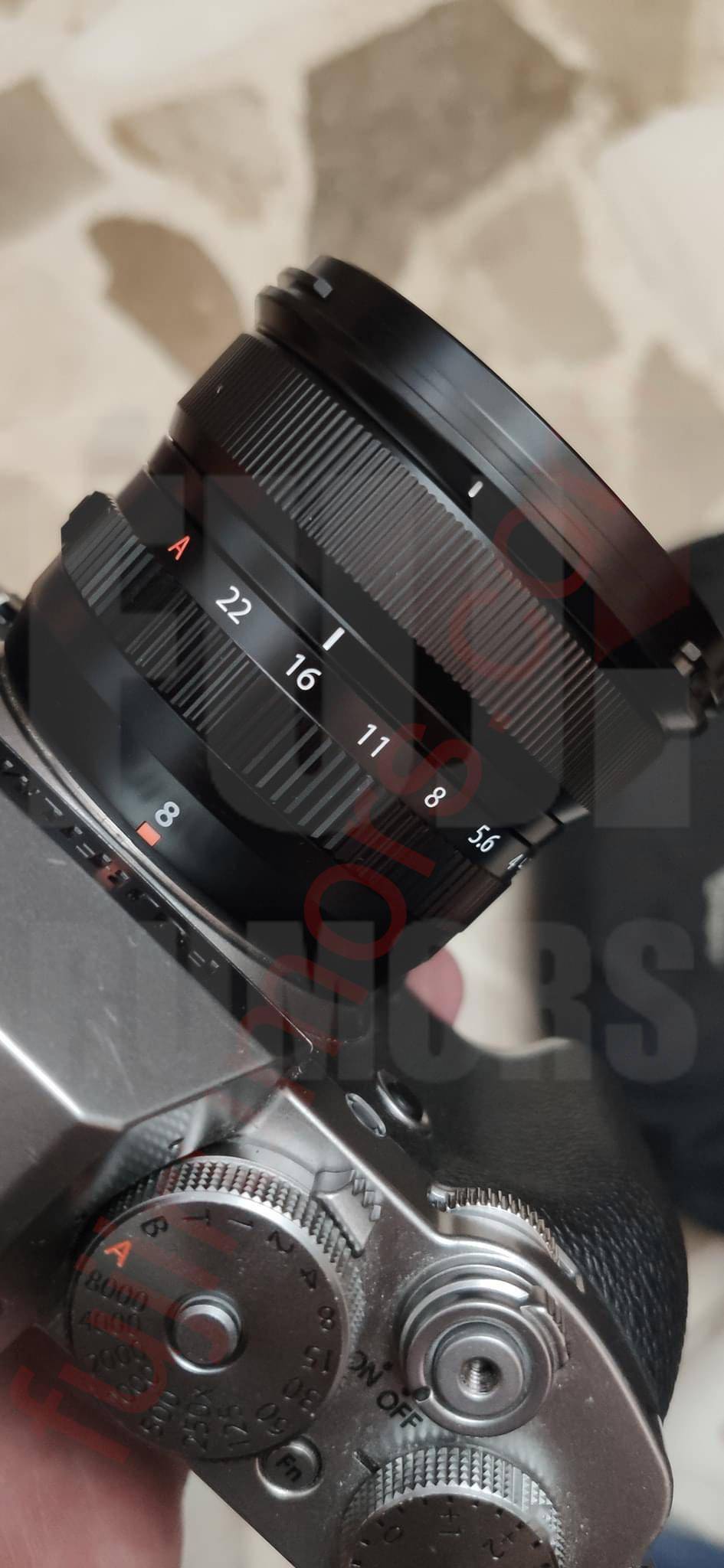 富士新款XF8mm f/3.5 R WR镜头曝光：最大光圈F3.5 配有光圈环