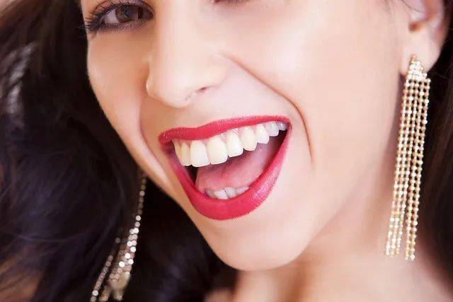 06受挫折的时候,欣然一笑,是一种乐观.此心安处是吾乡.