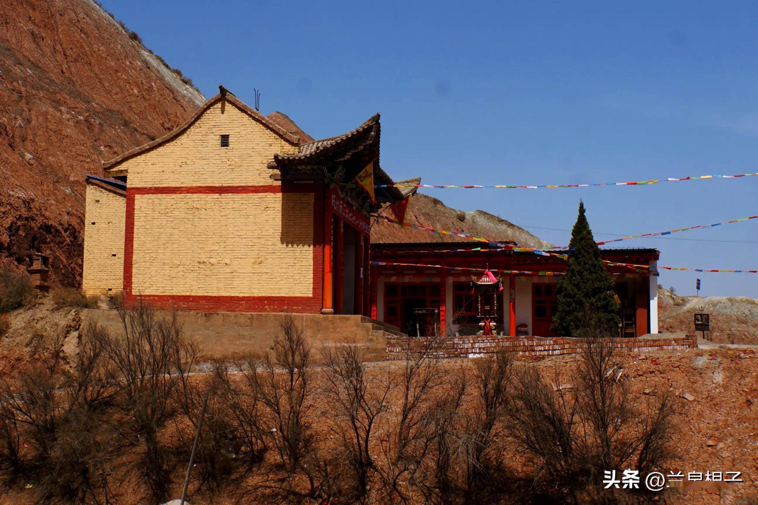 兰州名胜猪驮山风景区_冲击_山色_视觉