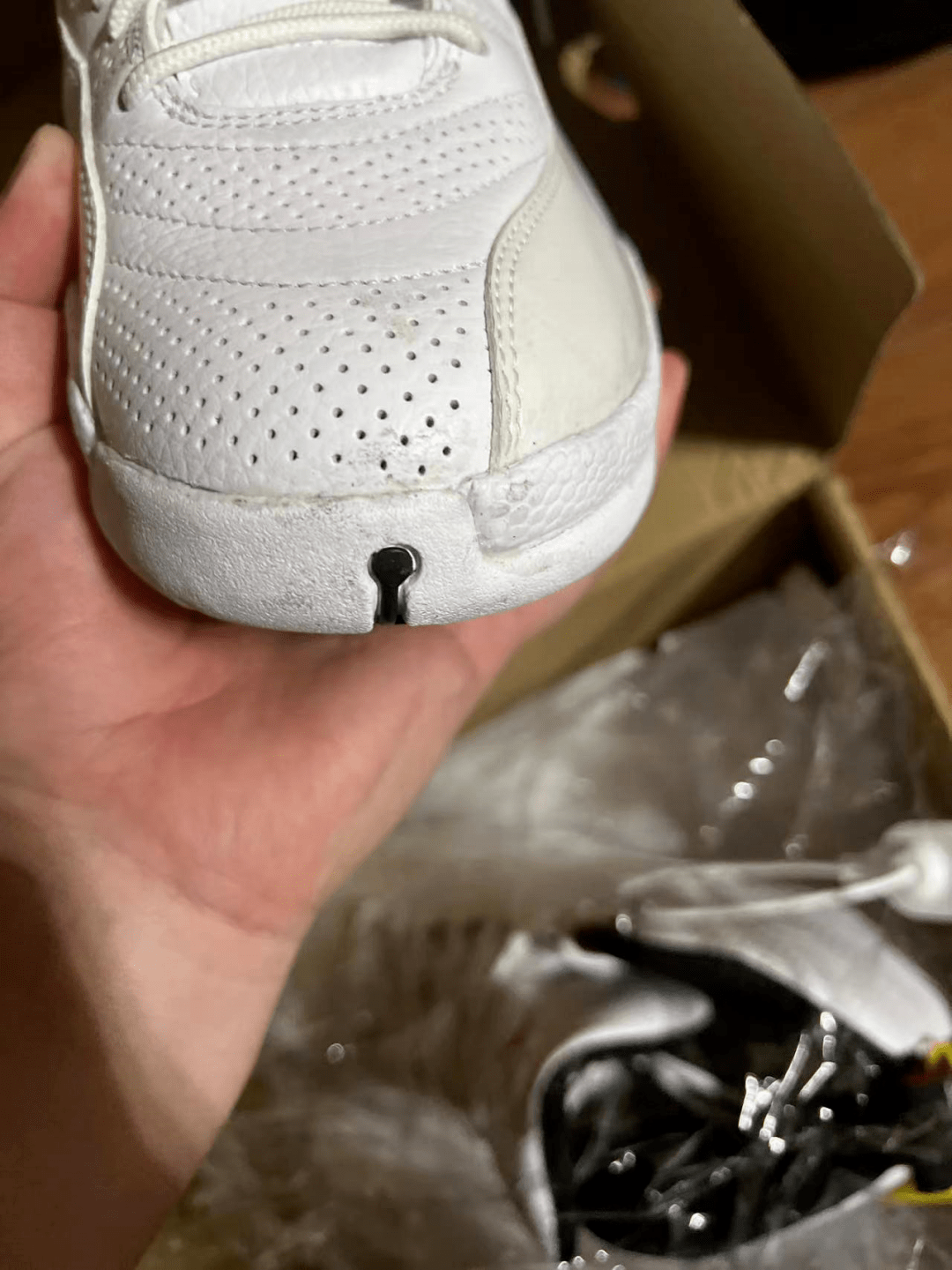 最不舒服top5全是热门!鞋友哭泣!换tpu鞋子被毁成"胶鞋"!