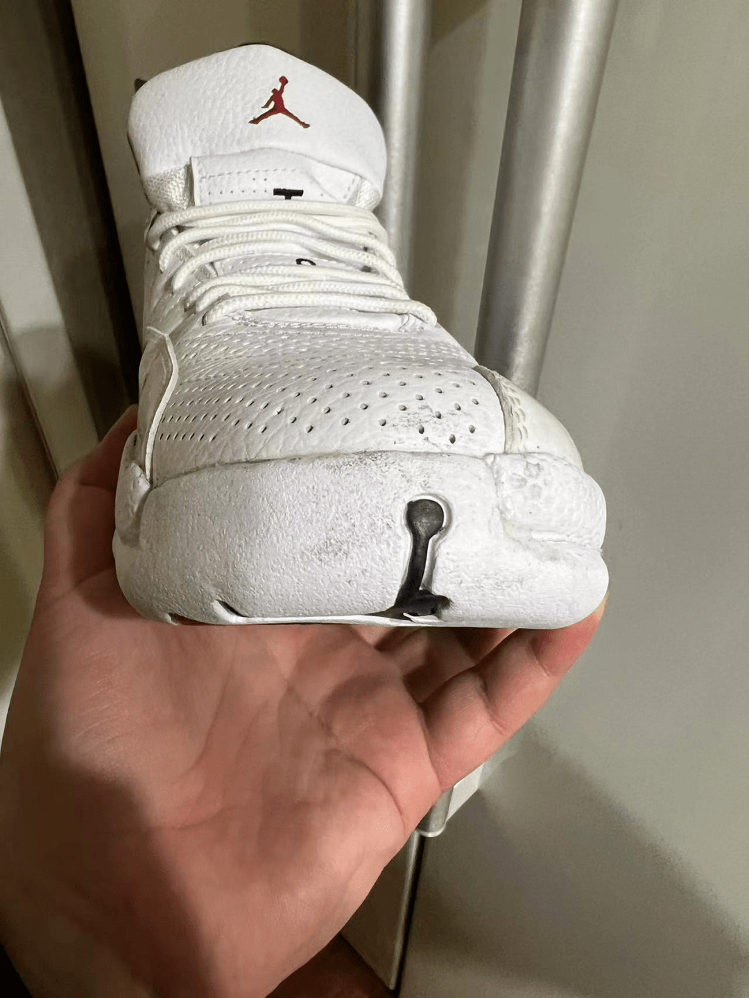 最不舒服top5全是热门!鞋友哭泣!换tpu鞋子被毁成"胶鞋"!