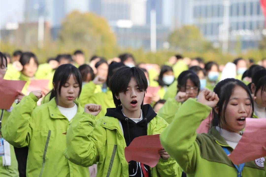 【大丰教育】新丰中学:十年磨剑酬壮志 六月乘风定乾坤_高考_高三