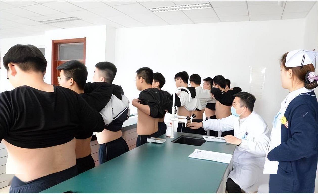 高考体检真的连内裤都不能穿?