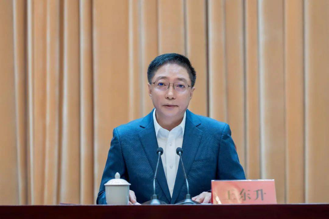 江西省农村信用社联合社党委书记,提名理事长人选王东升在
