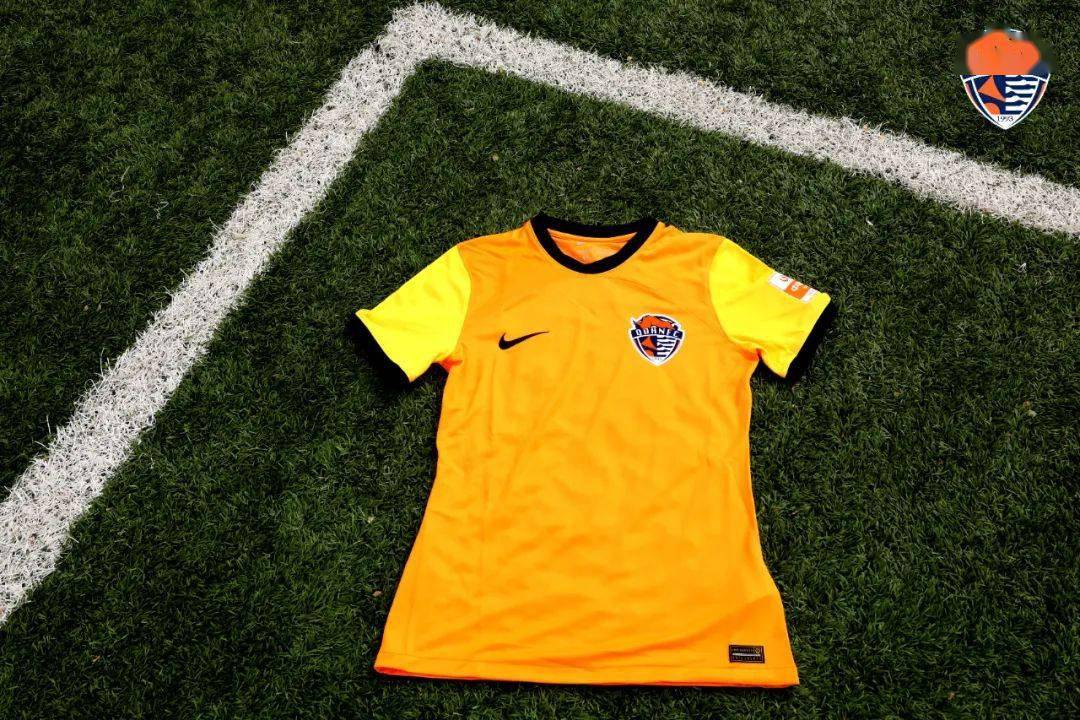 2023赛季青岛海牛队主客场球衣亮相_设计_耐克_橙色