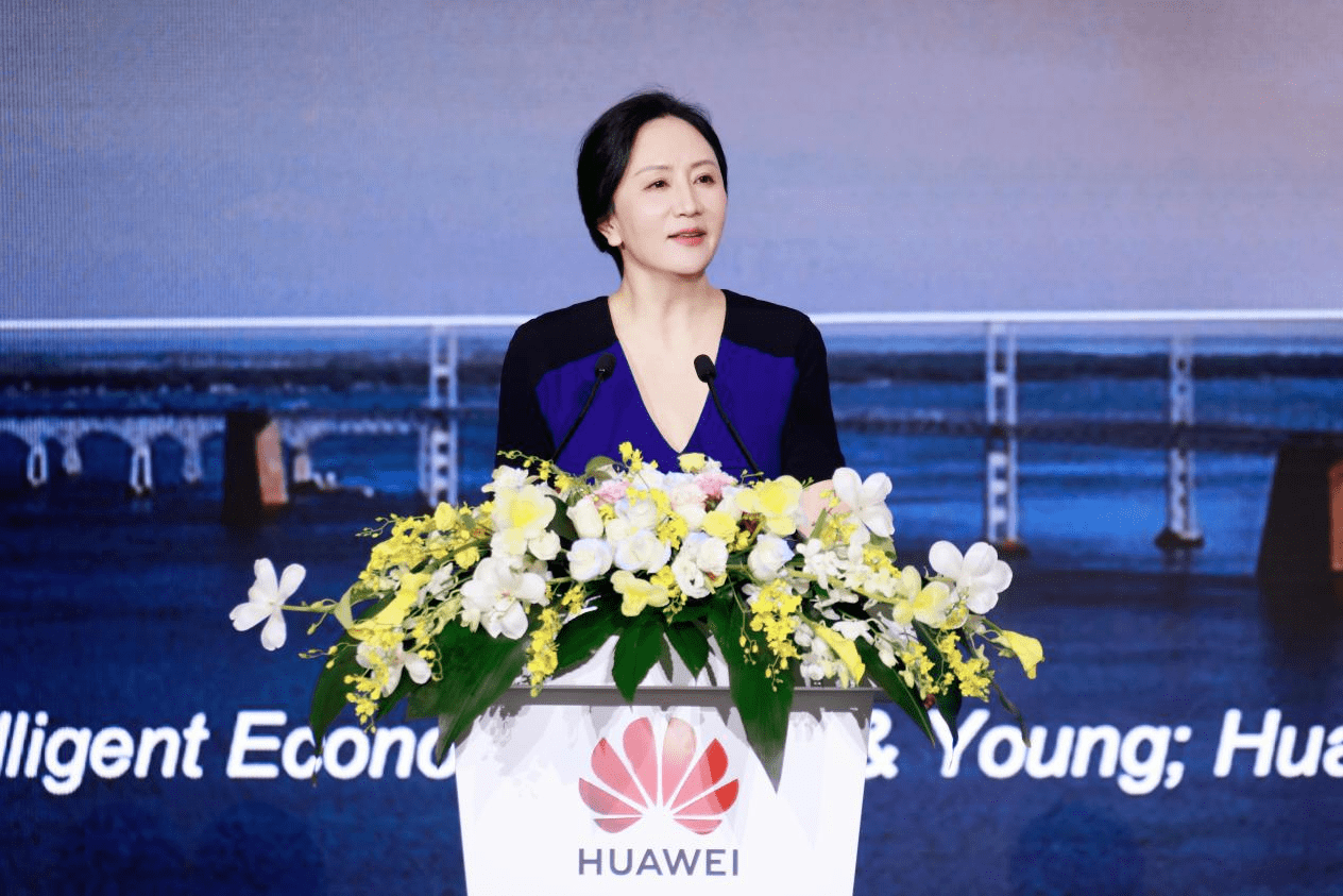 轮值董事长首秀！孟晚舟预估到2030年AI算力将增长500倍，华为做了哪些准备？_数字化_转型_模型