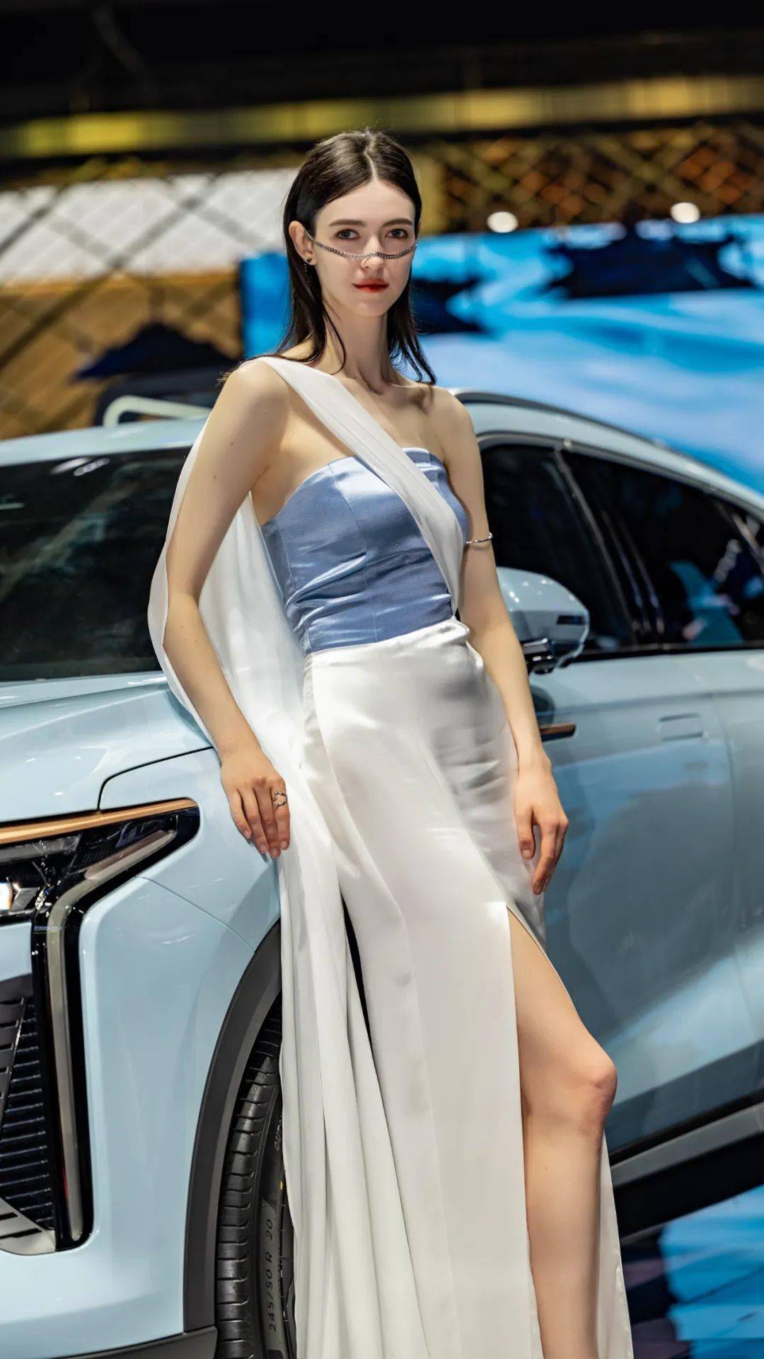 2023,上海车展小姐姐大合集!今年流行仙女风!_搜狐汽车_搜狐网