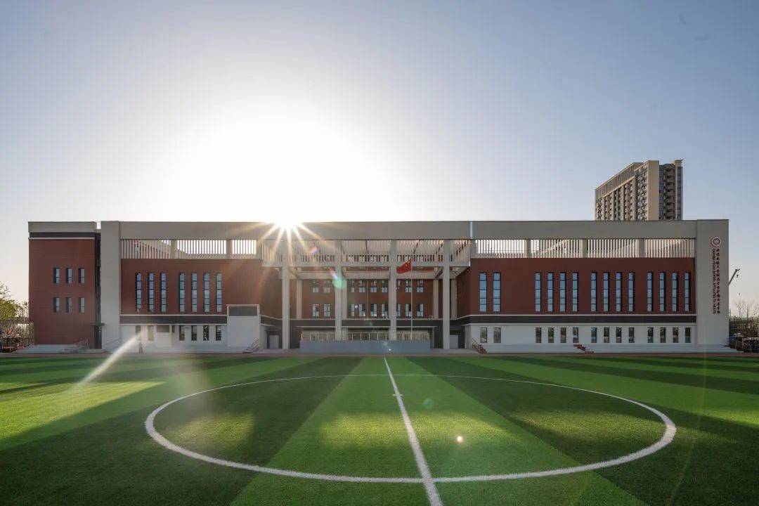 西安有才|交大附中浐灞右岸学校招人!_招聘_平台_教学设备