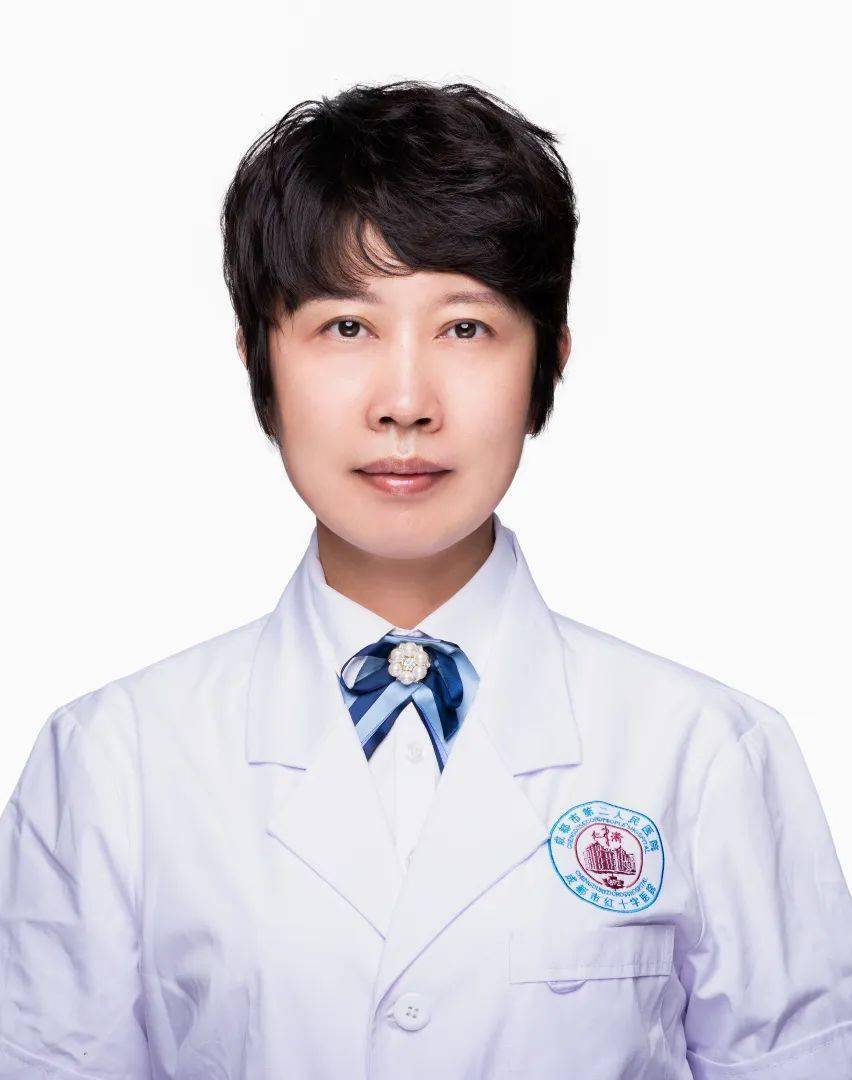 李虹副主任医师医学博士硕士生导师美容主诊医师毕业于华西医科大学