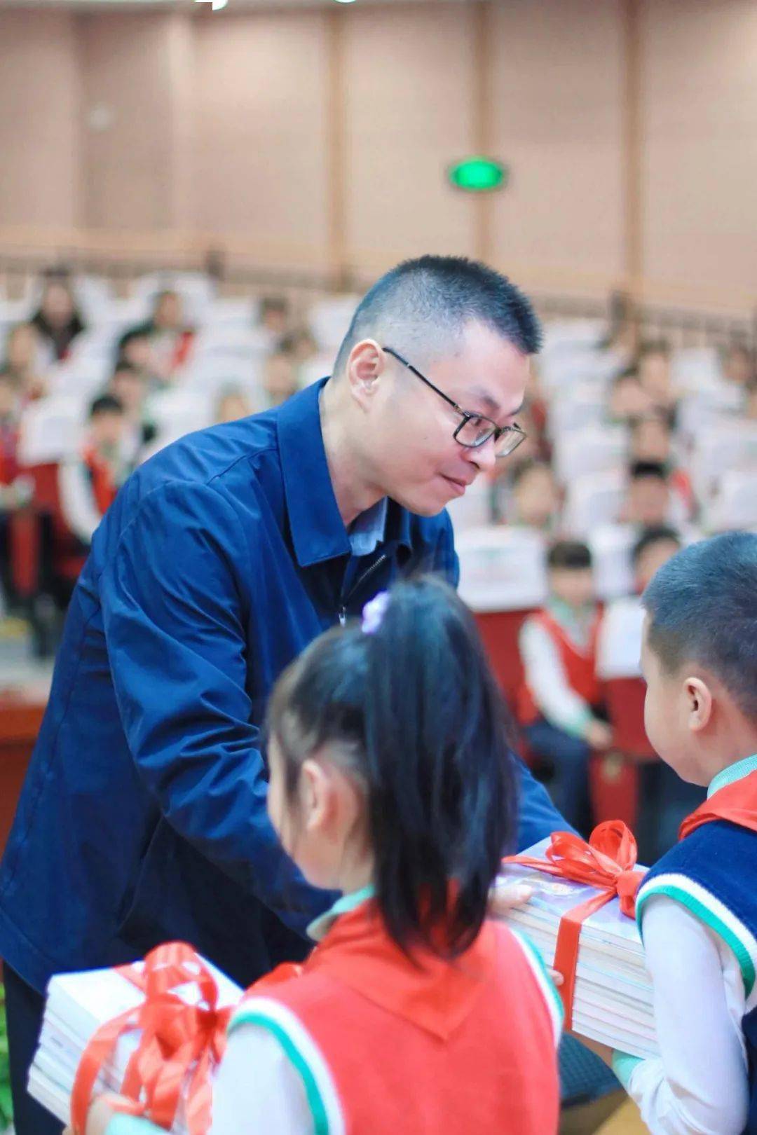 巴蜀中学李潇珂年龄图片