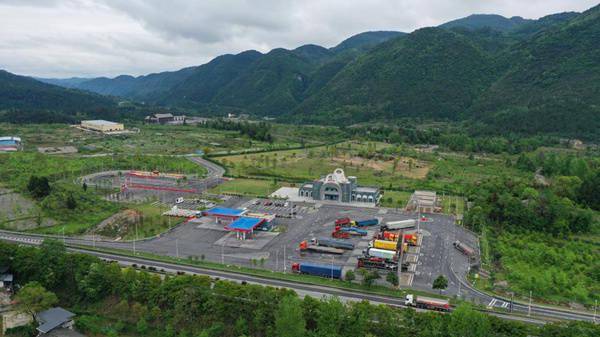 g65包茂高速板溪(叠石花谷)服务区etc车道投入使用_景区_酉阳_秀山