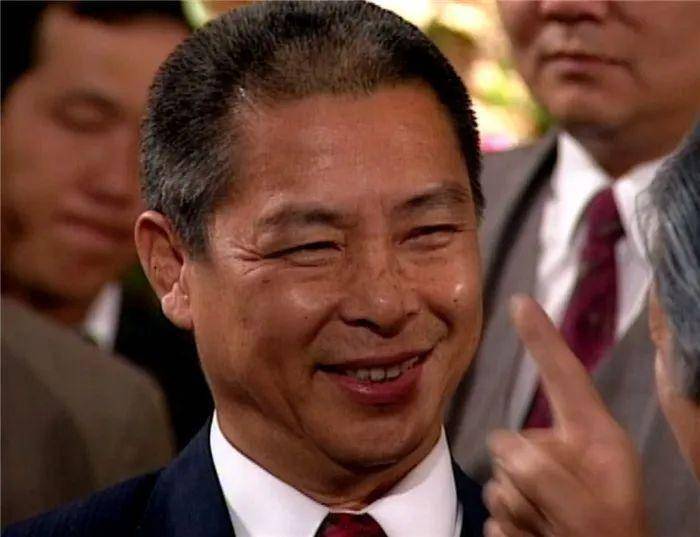 91岁的"树妖姥姥"刘兆铭:小学没有毕业,却是香港舞蹈界开荒者_sir