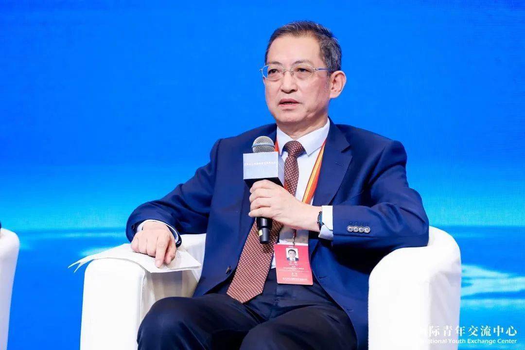 市委副书记,市长丁伟应邀出席青年企业家国际合作发展大会_秦皇岛