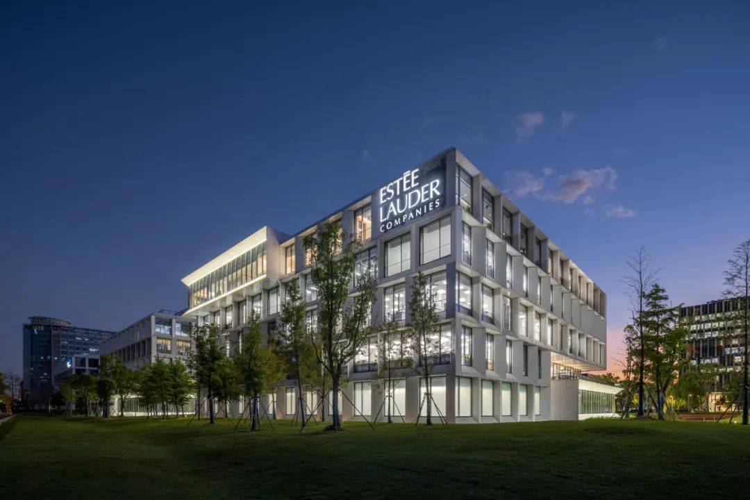 gensler新作 | 雅诗兰黛中国创新研发中心_空间_的设计_办公