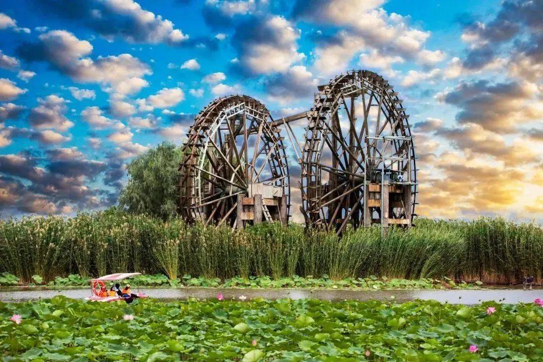 展的典范。现为国家5a级旅游景区。鸣翠湿地：鸣翠湖位于兴庆区掌政镇。