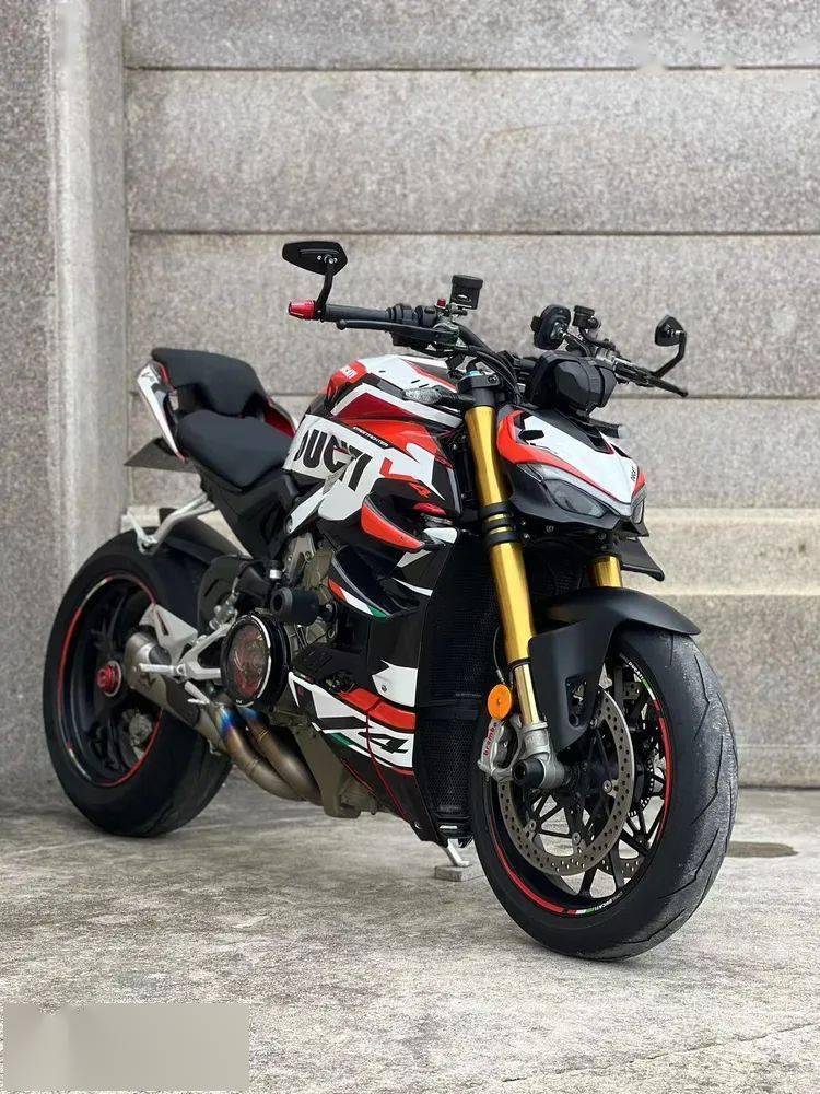 转让| 21年底杜卡迪街霸v4s_搜狐汽车_搜狐网