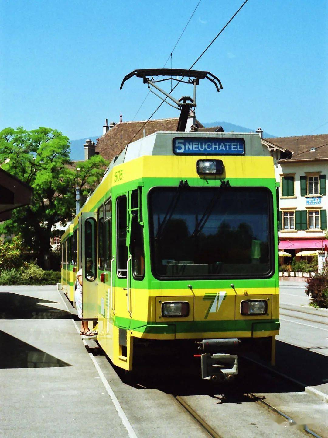 瑞士有轨电车图片