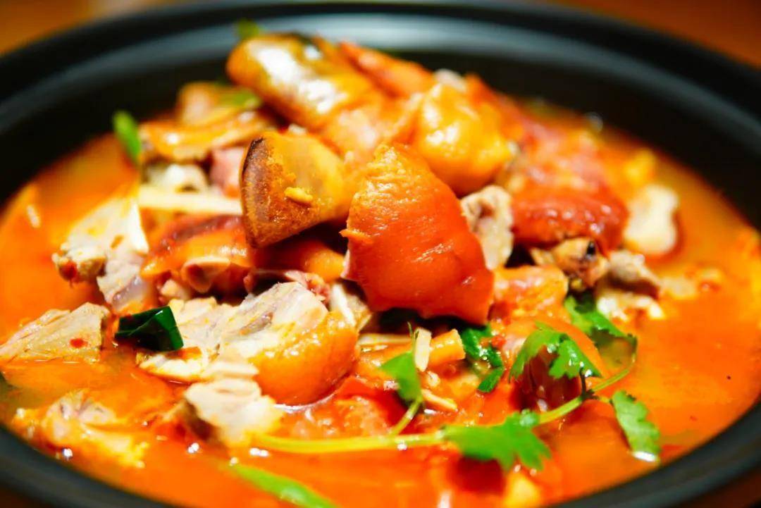 吃了这款美食,竟然觉得麻辣烫输了……_猪脚_贵州_汤汁