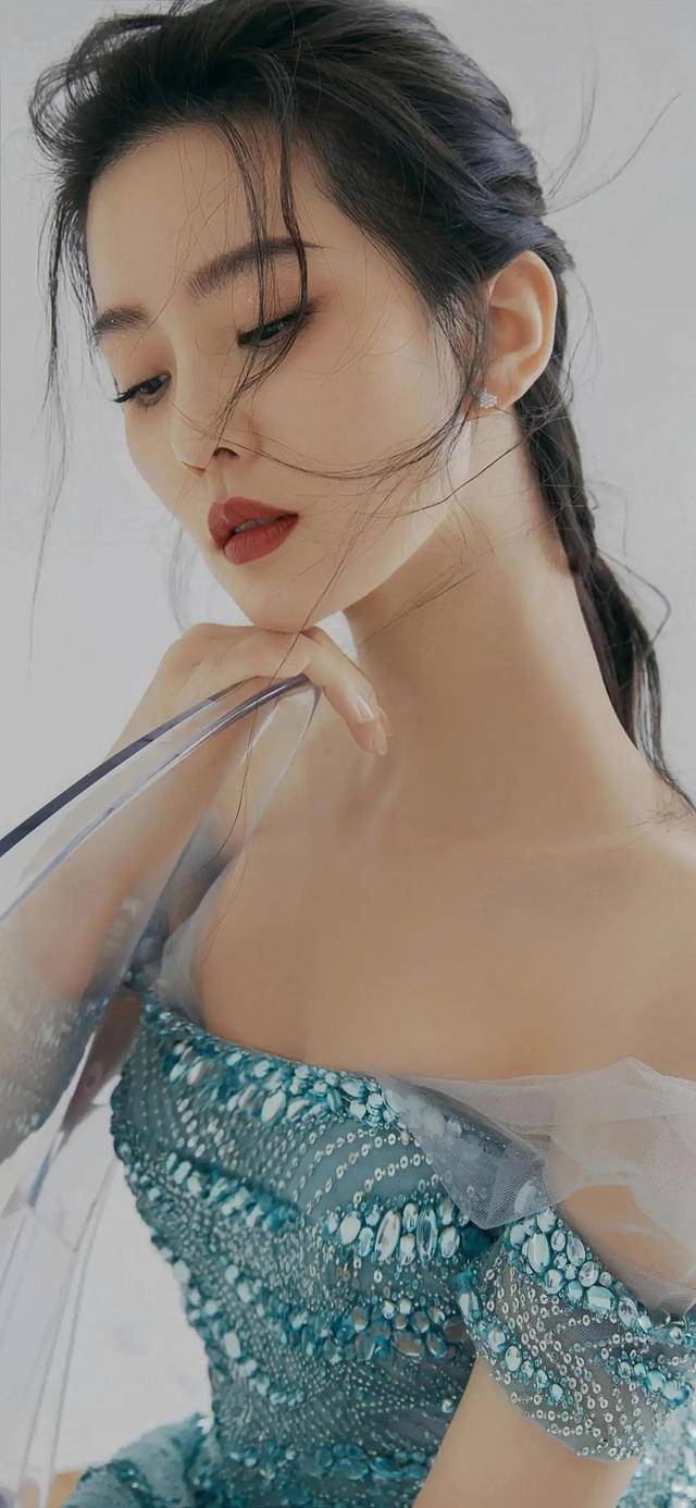 珍藏高清无水印壁纸|温柔如水,气质如兰的刘诗诗_玫瑰_光泽_美人