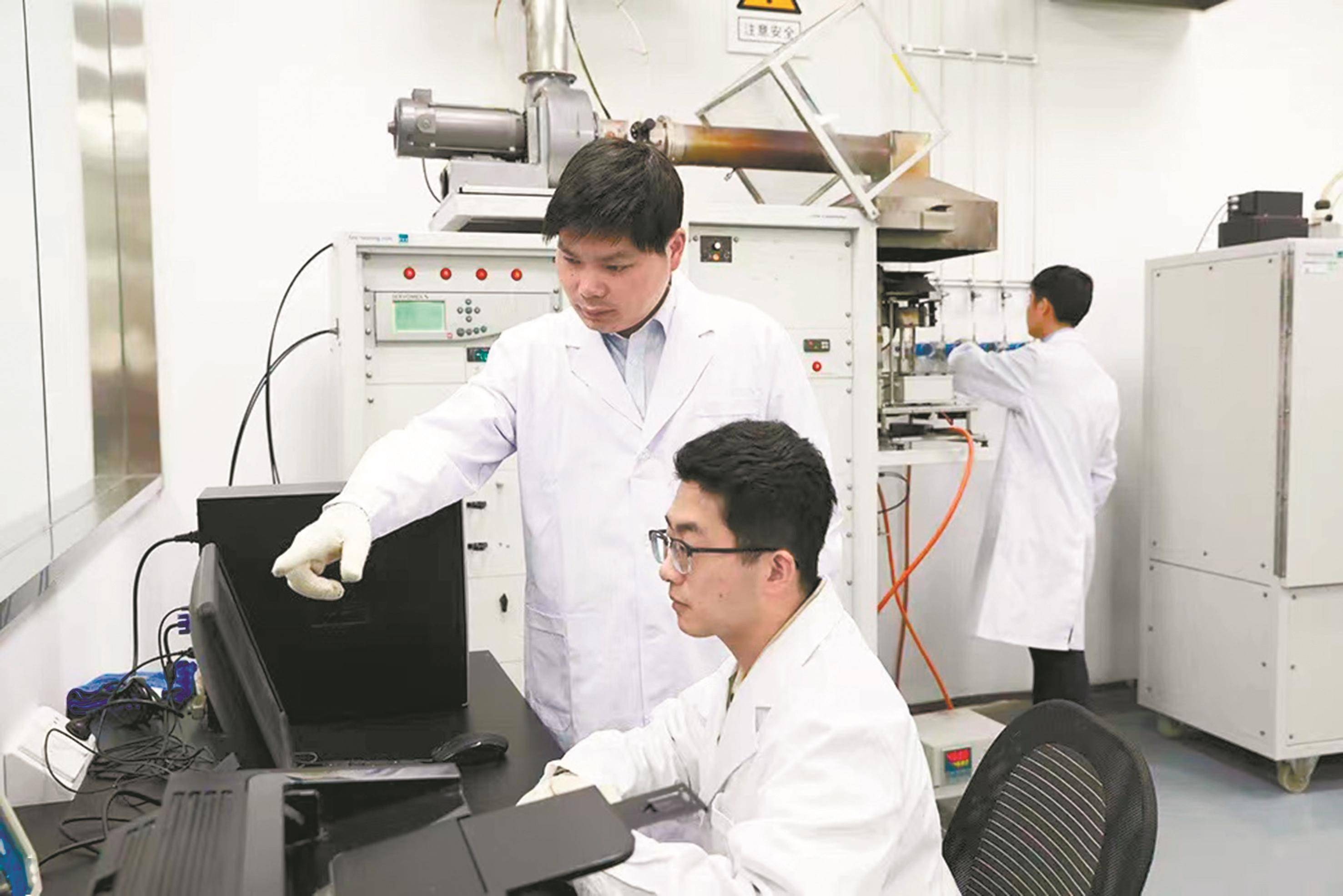 埃夫特董事长兼总经理游玮：提升整体机身性能 攻关机器人通用技术底座