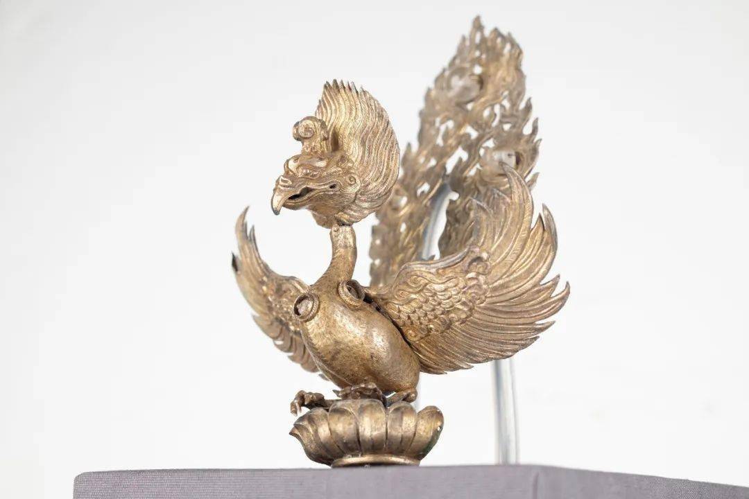 仍可见金翅鸟的形象