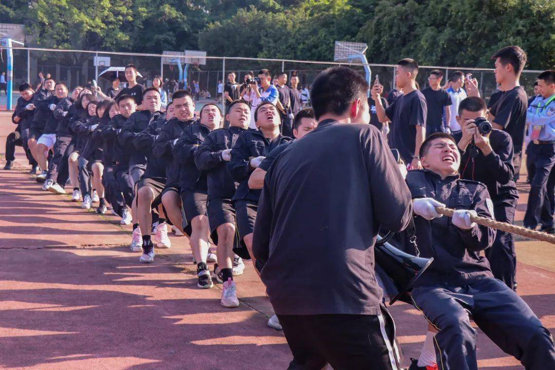 忠诚杯拔河赛|力"拔"山河,"绳"采飞扬_比赛_少年_绳子