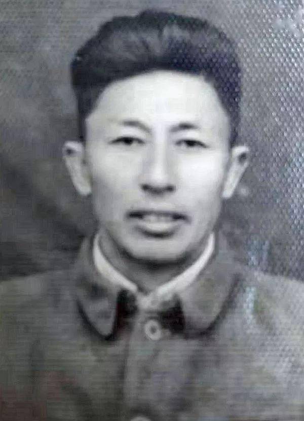 "我想了一下,说"罗场长是北方人,也许面食比较对他的胃口