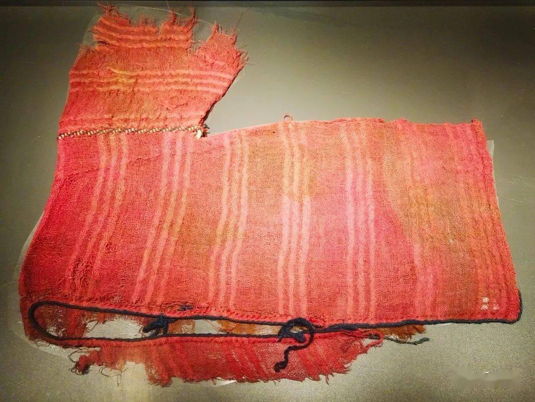 花脚大仙分享:《瀚海珍衣——新疆古代服饰精品展》上篇_文化_西域