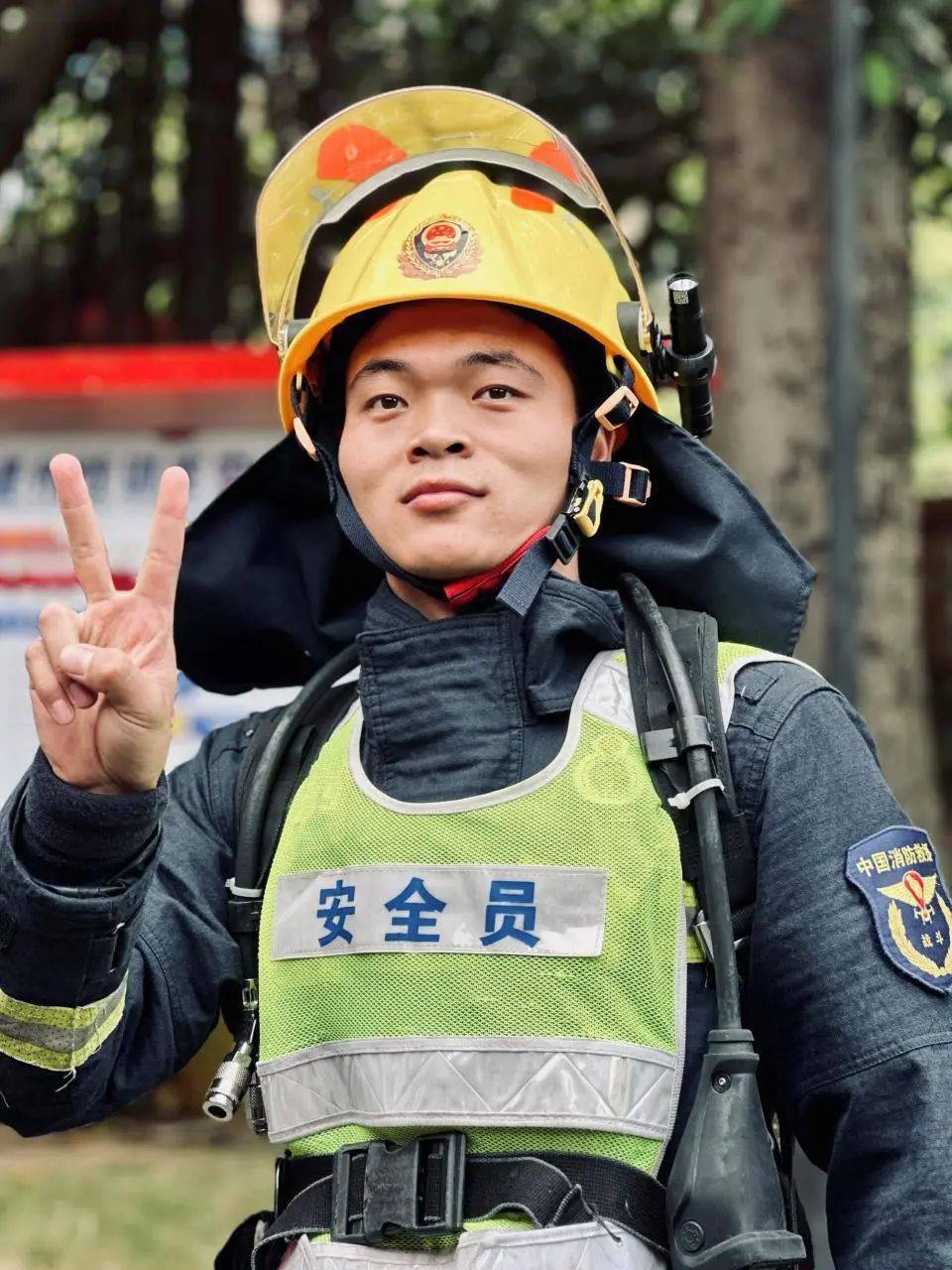 他们的笑容充满了安全感~以实际行动保卫市民们的幸福坚守在一线南沙