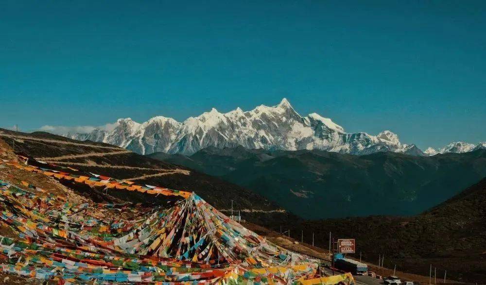 分界带色季拉山属念青唐古拉山脉色季拉山口360度醉赏原生态林海草甸