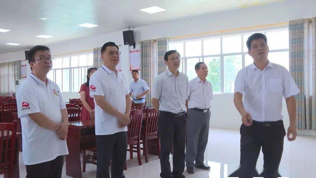 宏博带队前往江南区延安镇,吴圩镇人大代表履职活动中心,江西镇扬美村