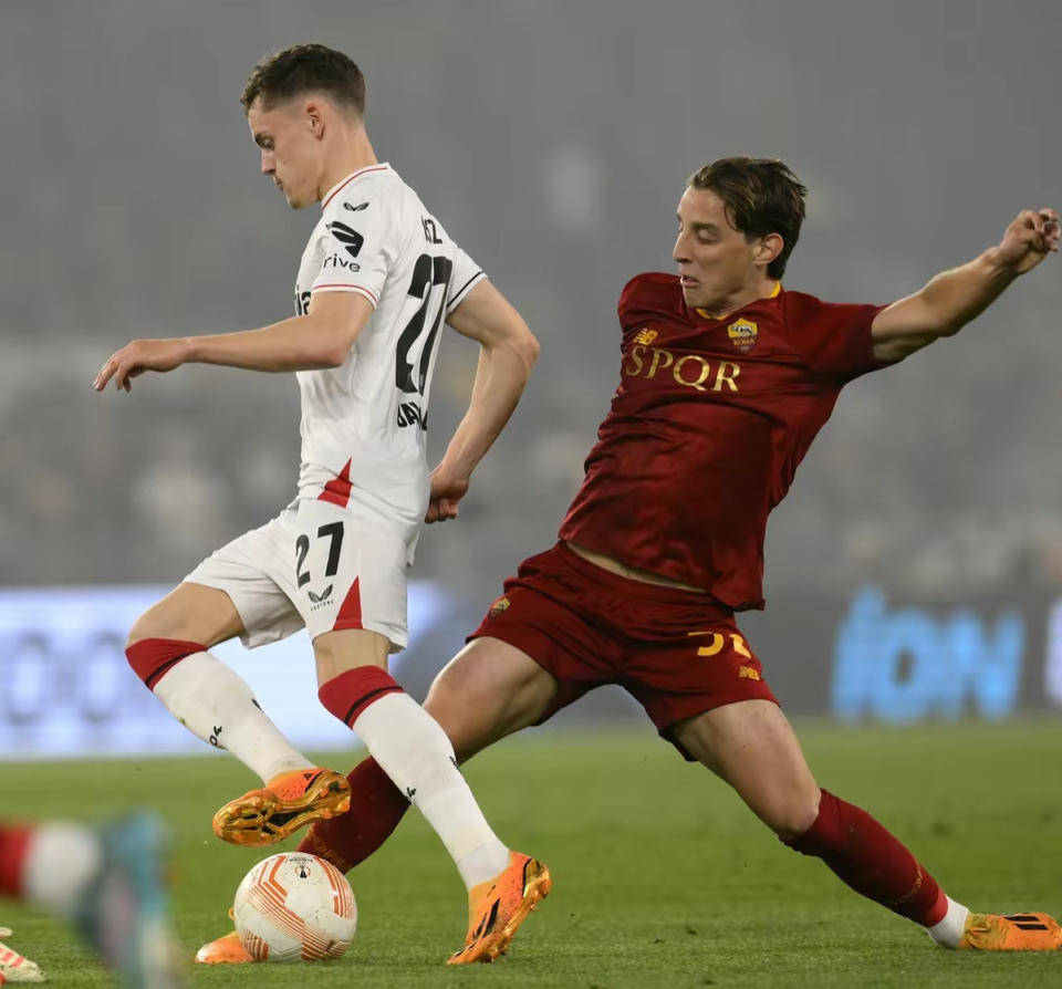 亚洲杯国足与卡塔尔同组,凯尔特人力克76人进抢七_尤文_比赛_中国队