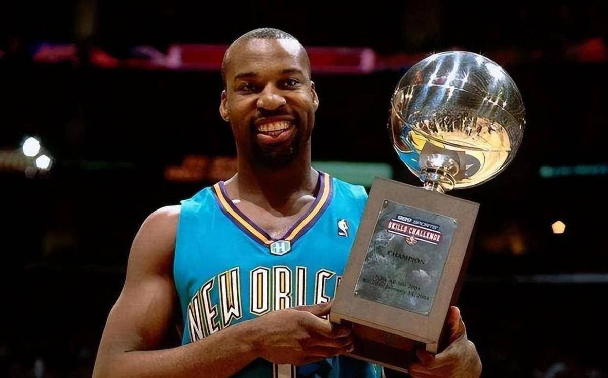 被称为"第一代大胡子",勇士黑八奇迹缔造者拜伦戴维斯去哪了?